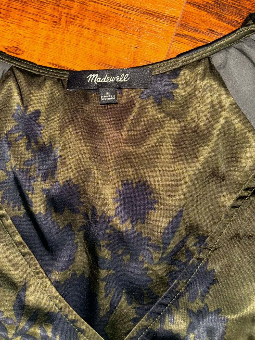 Madewell silky olive
